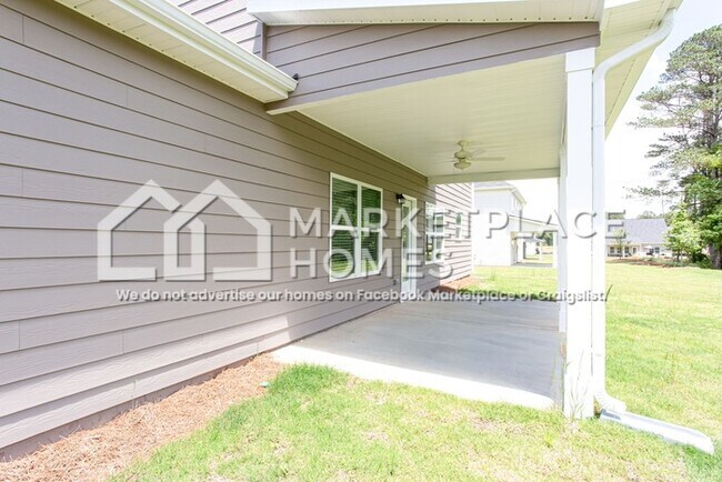 Building Photo - 1472 Stephens Vw Dr