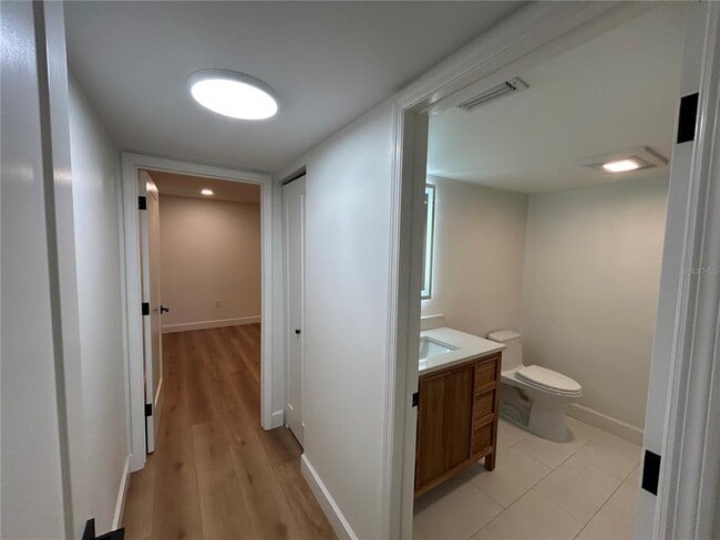 Building Photo - 6260 Kipps Colony Ct S