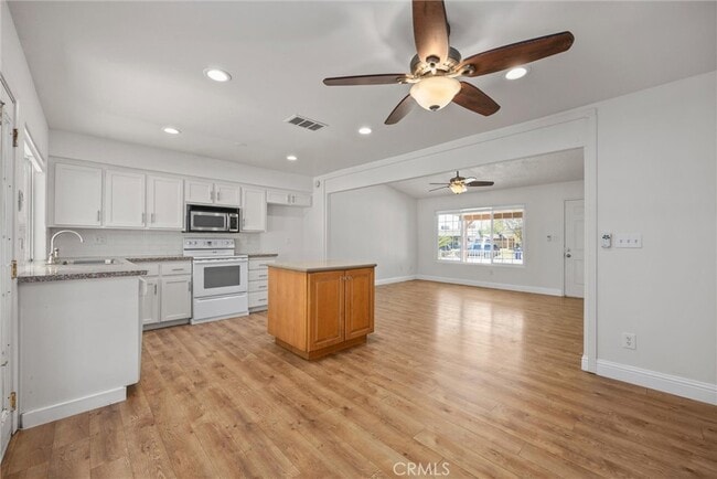 Building Photo - 3812 Curry Ct