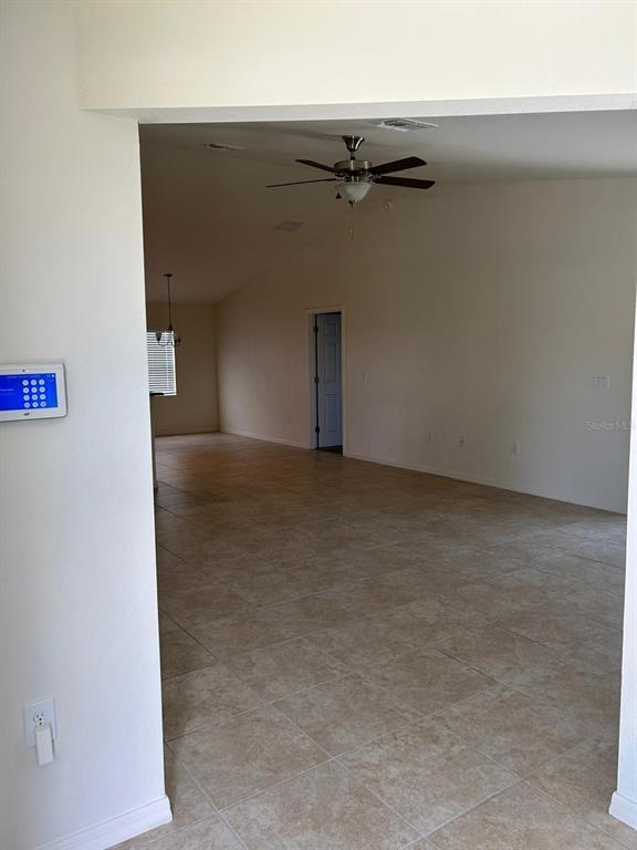 Building Photo - 497 Pentas Ln