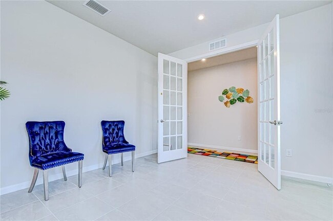 Building Photo - 10422 Gliding Eagle Wy