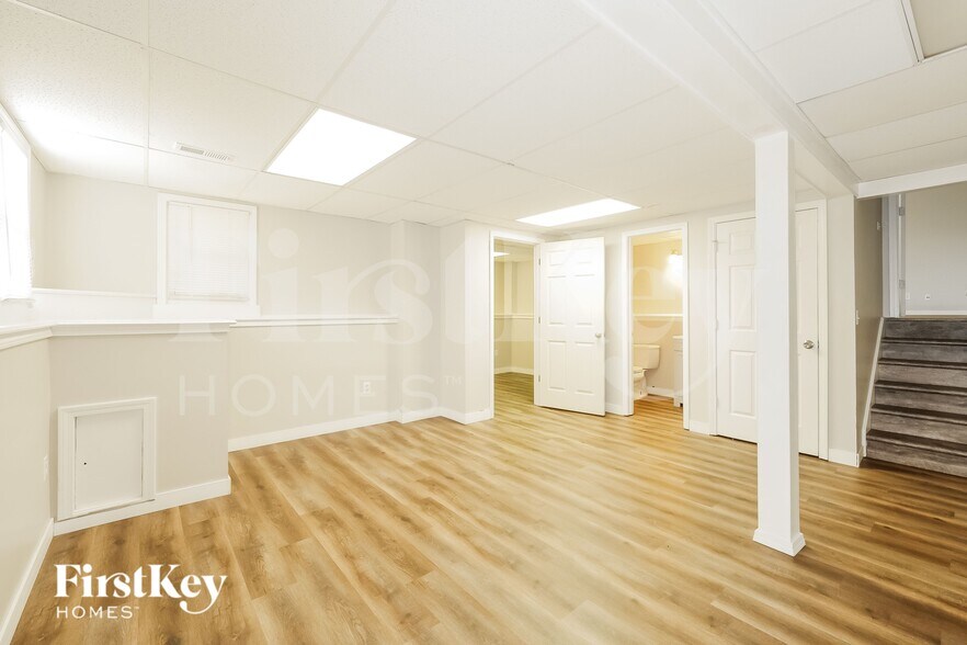 Building Photo - 17235 W 156th Terrace