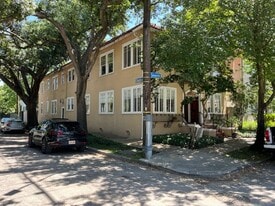 Building Photo - 1239 7th St