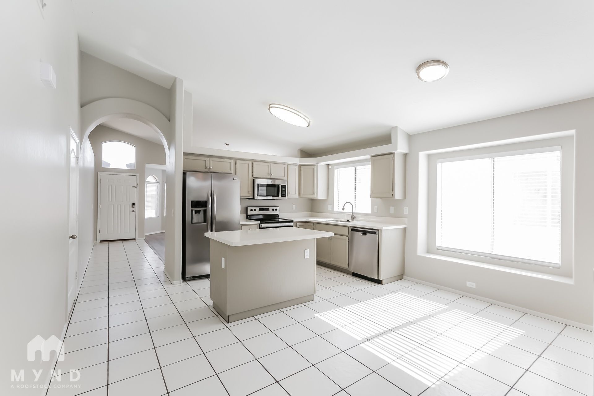 Building Photo - 1045 W Todd Dr