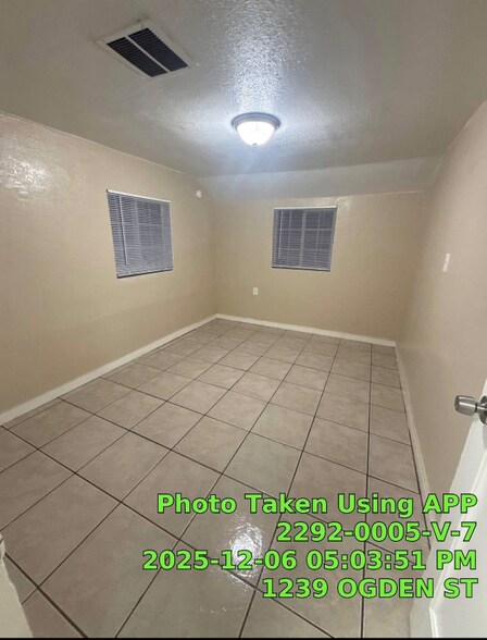 Building Photo - 1239 Ogden St