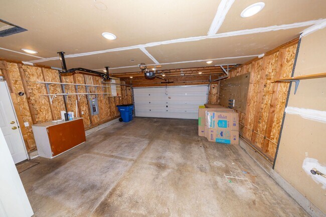 Building Photo - One Level Ranch Home in Washougal - 3 Bedroom, 2 Bathroom