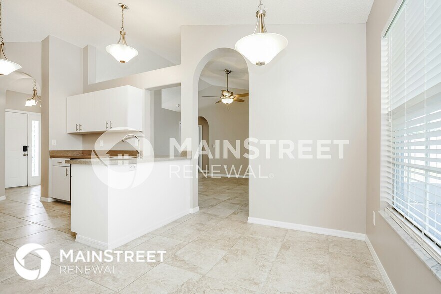 Building Photo - 891 N Atmore Cir