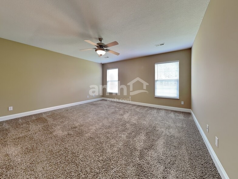 Building Photo - 119 Rouen Ct