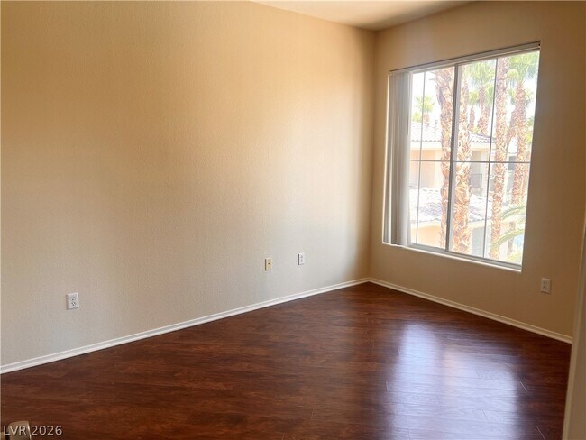 Building Photo - 7135 S Durango Dr
