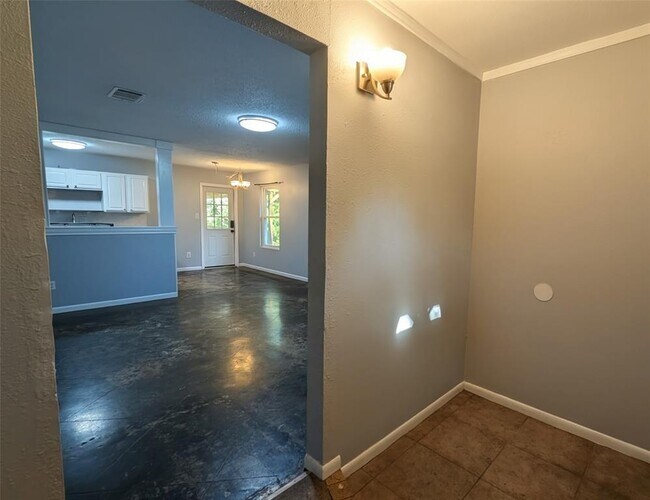 Building Photo - 1108 Marlton St