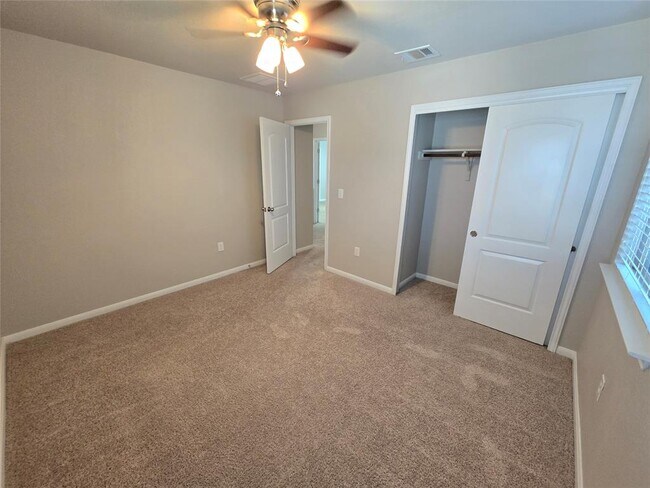 Building Photo - 112 Cypress Bend Ct