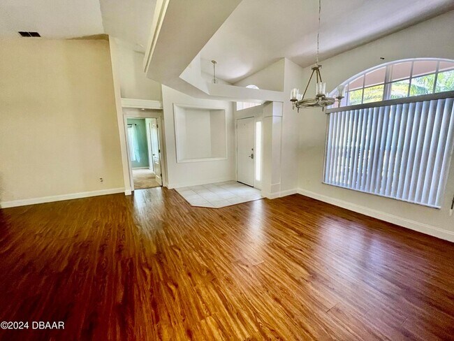 Building Photo - 137 Bryan Cave Rd