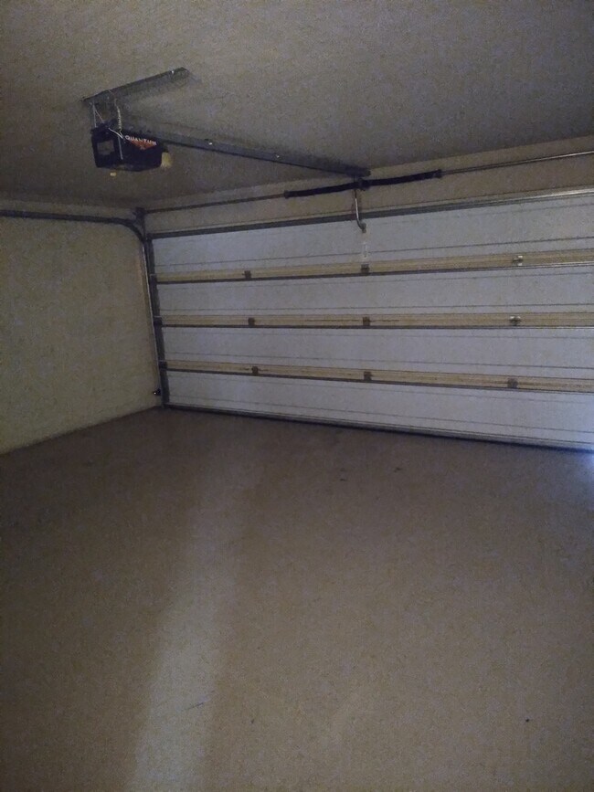 GARAGE ENCLOSED - 6734 N 19th St