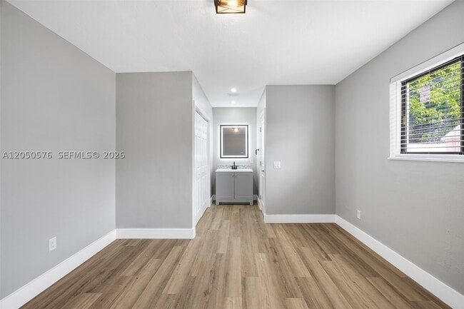 Building Photo - 3481 SW 87th Ct