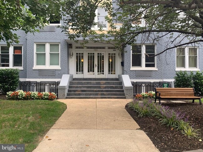Building Photo - 1901 16th St NW