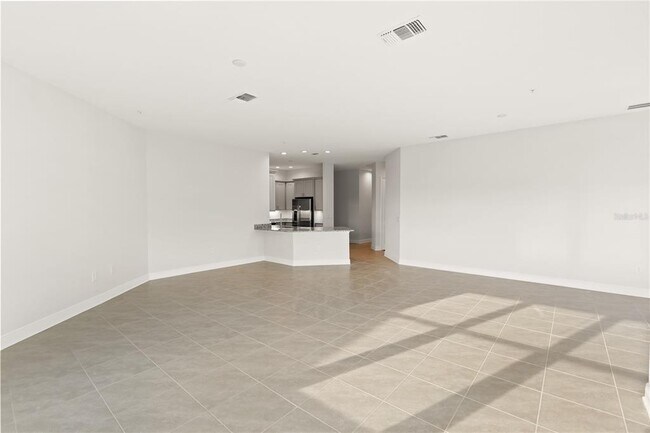 Building Photo - 7611 34th Ave W