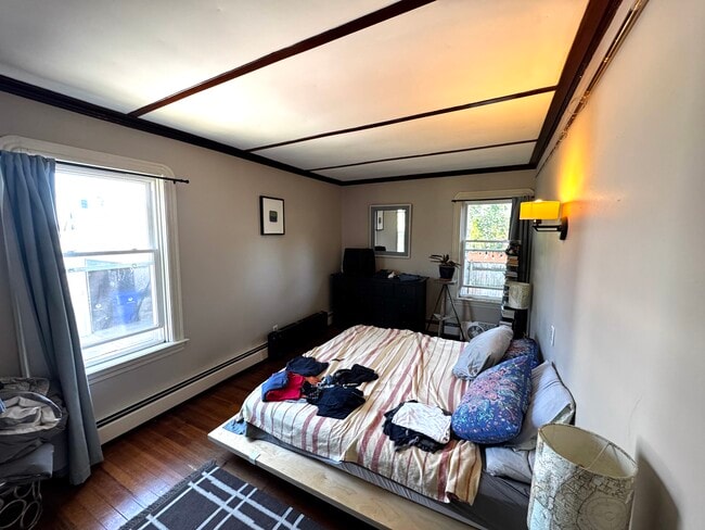 Primary Bedroom - 178 Oak Hill Ave