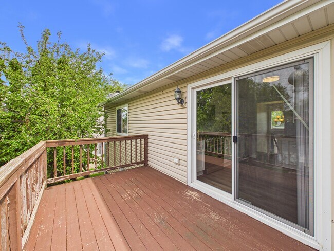 Building Photo - 4360 Mumford Dr