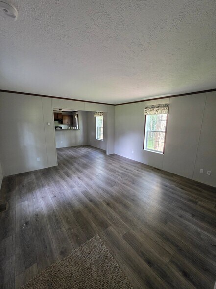 Building Photo - 12515 Bonnie Ln