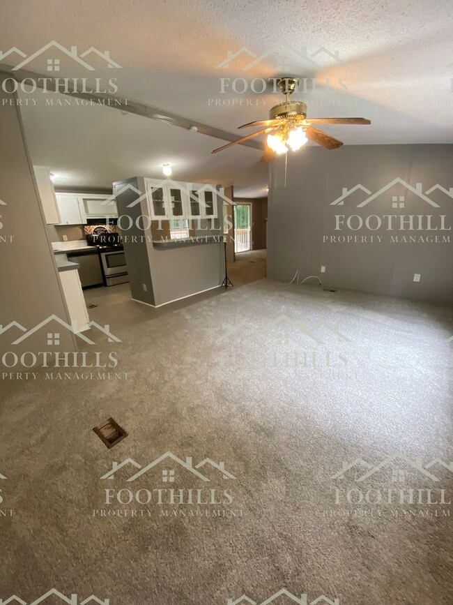 Building Photo - Spacious 4-Bedroom Double-Wide Mobile Home...