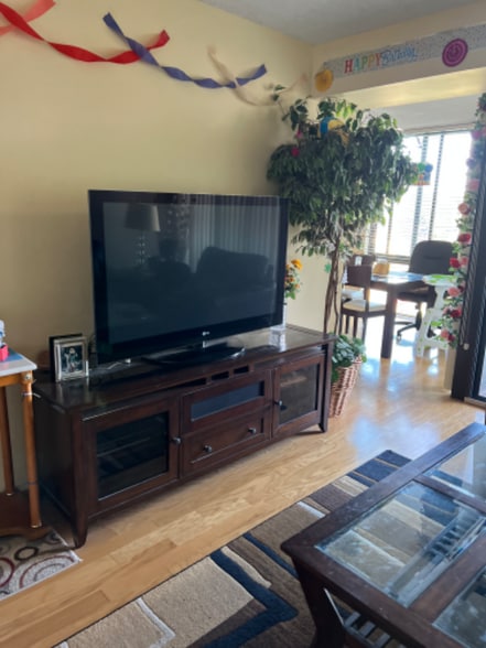 Building Photo - 4500 S Four Mile Run Dr