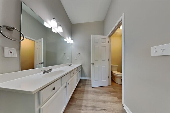 Building Photo - 2522 Carleton Gold Rd