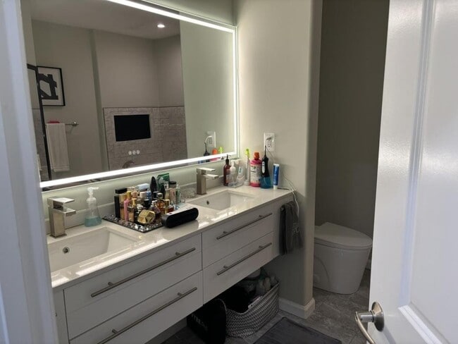 Building Photo - 12800 Libertys Delight Dr