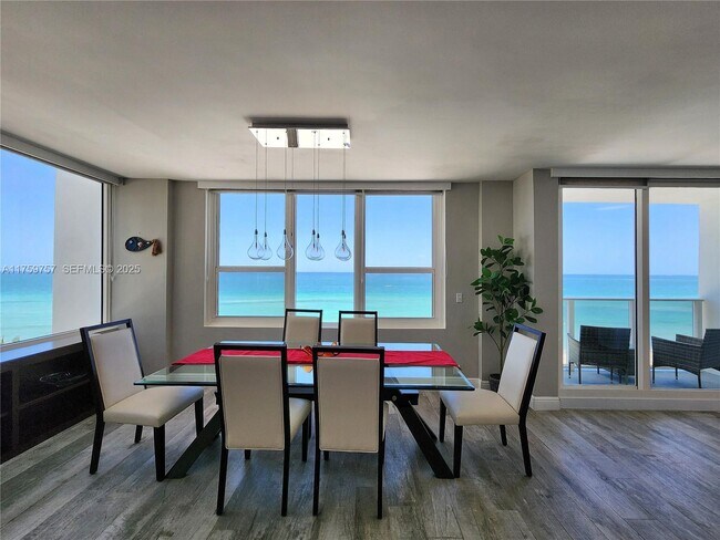 Building Photo - 3505 S Ocean Dr