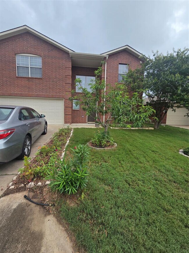 Building Photo - 203 Pheasant Trail