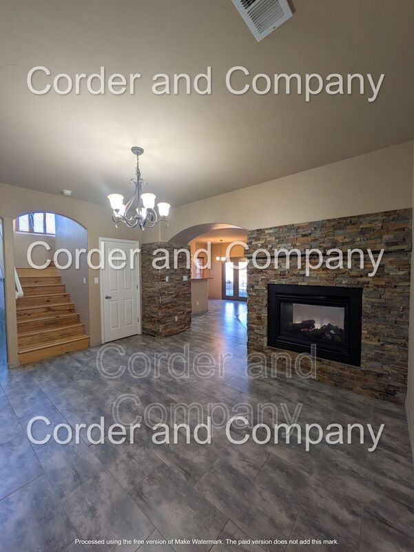 Building Photo - 940 Sellers Dr NE