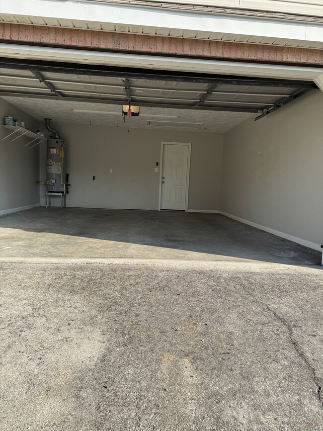 Building Photo - 7701 Red Bay Way