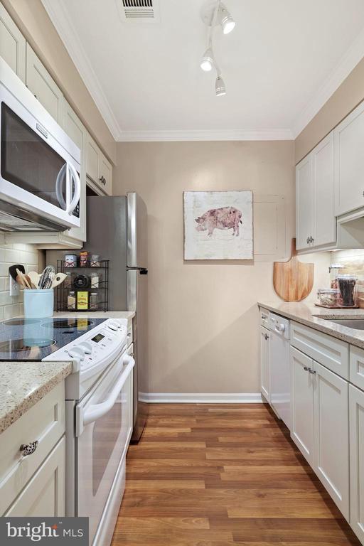 Building Photo - 10815 Hampton Mill Terrace