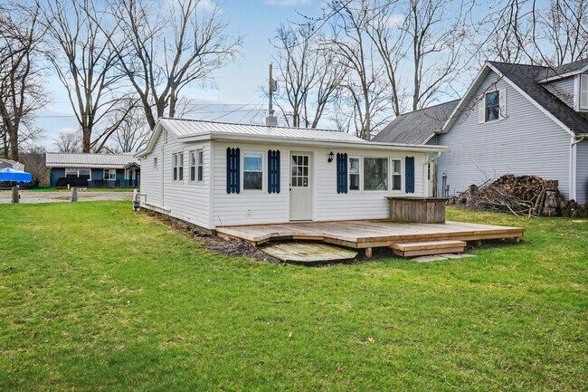 Building Photo - 6520 S 070 E