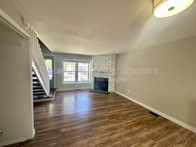 Building Photo - 9616 W Chatfield Ave