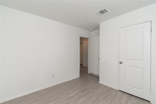 Building Photo - 5812 San Geronimo