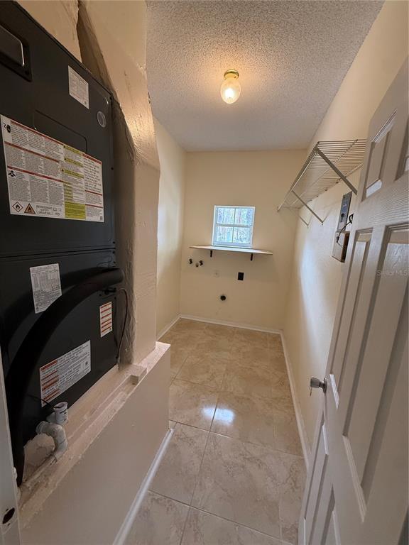 Building Photo - 31 Cordona Dr