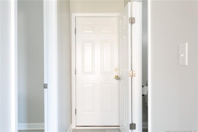 Building Photo - 434 Lenoir Dr