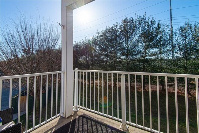 Building Photo - 200 Roger Williams Ave