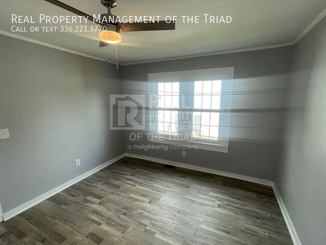 Building Photo - Studio Duplex 1bd/1ba Unit in Thomasville