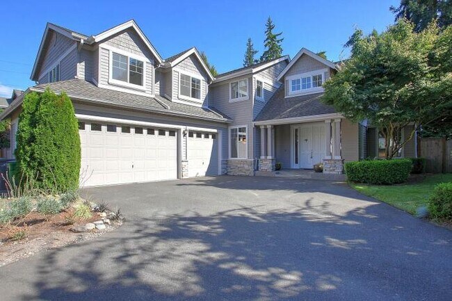 Primary Photo - 4 bedroom in Kirkland WA 98033