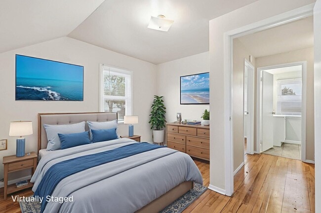 Building Photo - 314 W Muir Ave