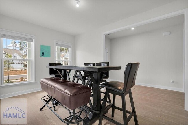 Building Photo - 268 Loblolly Ln