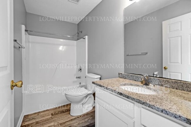 Building Photo - 420 S Wenzel St