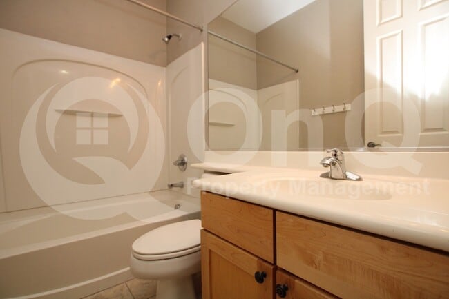 Building Photo - 19134 E Lark Dr
