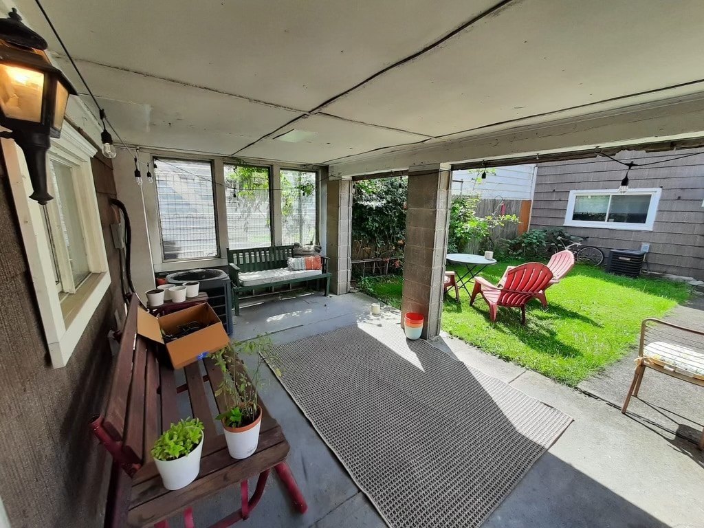 Covered Patio Yard - 5107 Keystone St