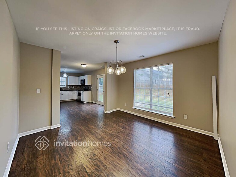 Building Photo - 4012 Angels Dr