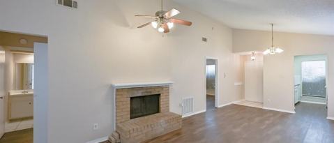 Building Photo - 2704 St George Pl