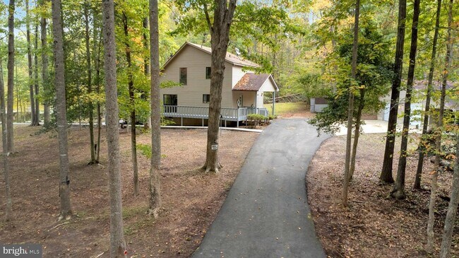 Building Photo - 7411 Marye Rd