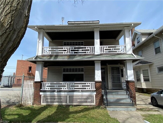 Building Photo - 10400 Ignatius Ave