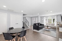 Building Photo - 11092 Quest Dr